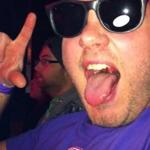 Meet your Posher, Adam